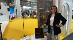 Stand de Rincón de la Victoria en Fitur 2026 con Bloguera Viajera